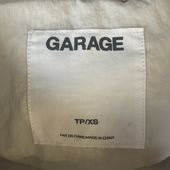 garage puffer vest - Picture 2 of 3
